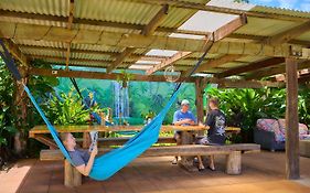 On The Wallaby Eco Lodge